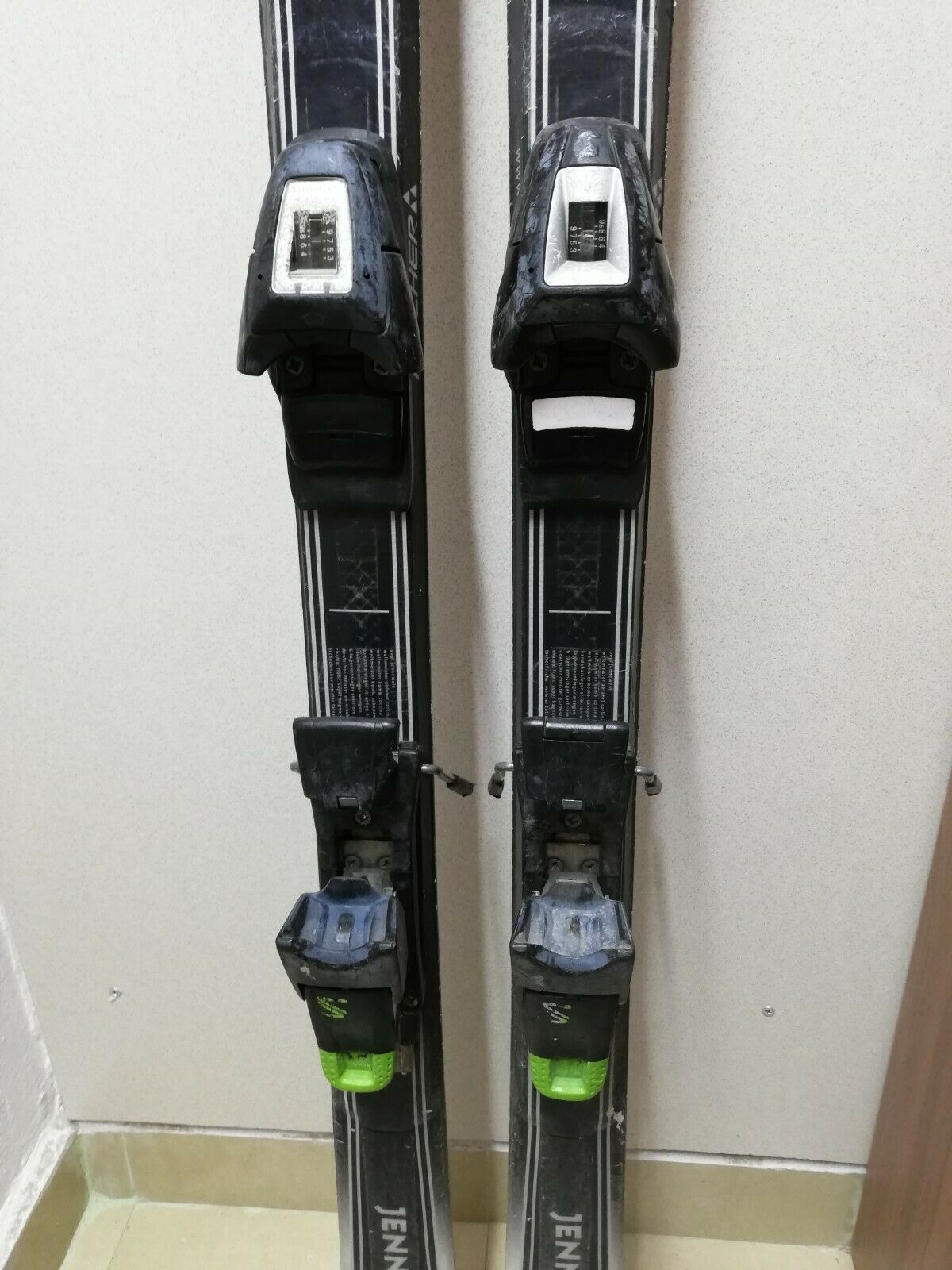 Fischer Galzig 163 cm Ski + Salomon S 9.5 Bindings Winter Sports Downhill CBS