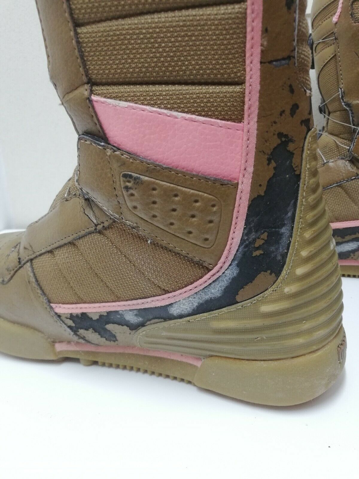 Scarponi da snowboard ThirtyTwo Niu Boa taglia (US 7.5; EU 38; Mondo 255) Sport invernali