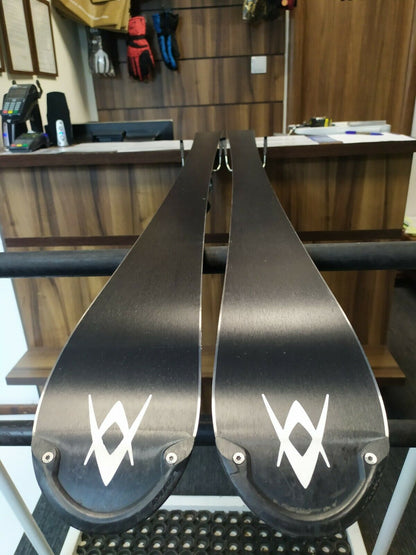 Ski Volkl Unlimited AC7.4 156 + fixations Rossignol 9.5 Hiver Plaisir Extérieur CBS