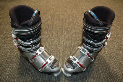 Chaussures de ski Nordica Cruise NFS 280 (EU 43 ; UK 9) plein air loisirs neige hiver sports