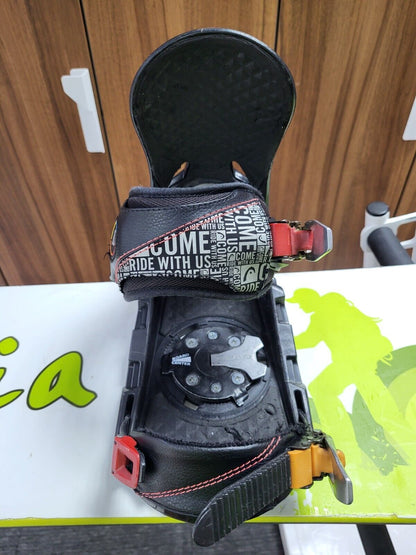 Traventuria 150 cm Snowboard + HEAD Rental M Bindings Snow Adventure  Winter Fun