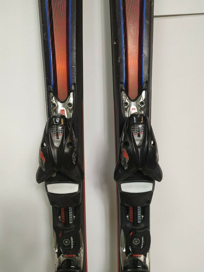 Ski Nordica Fate 170 cm + fixations Nordica PRO 2S Sport d’hiver et aventure en plein air