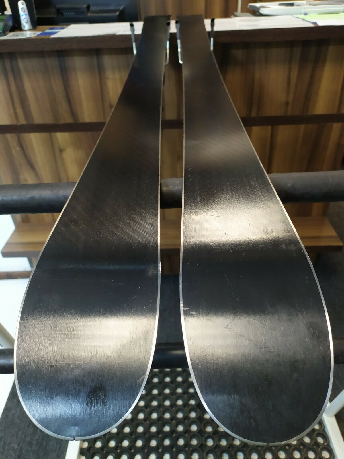 Dynastar Troubled Youth 147 cm Ski + Look 11 Bindings Snow Fun Sport Winter