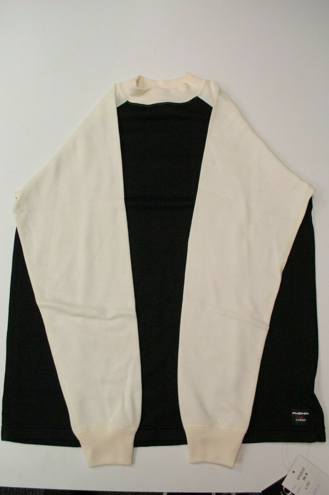 VPXENIX Original Rare Comfy Sporty Temperature Regulation Top Size L BRAND NEW