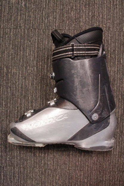 Chaussures de ski Nordica Cruise NFS 285 (EU 44 ; UK 9,5), sports d’hiver, plein air et loisirs