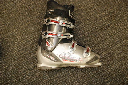 Chaussures de ski Nordica Cruise NFS (EU 43 1/2 ; UK 9 1/4), Mondo 280, plaisir des sports d’hiver