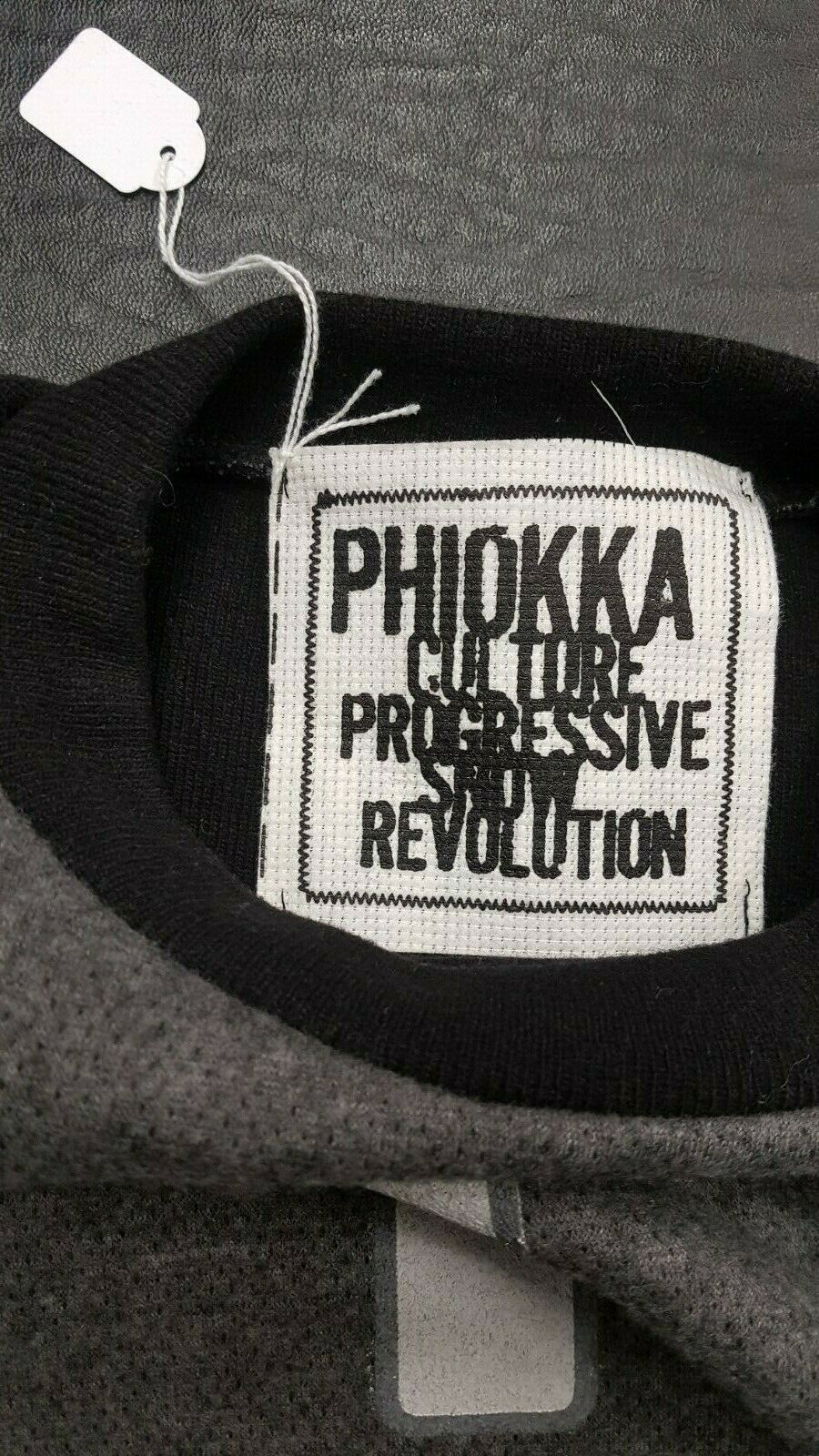 Phiokka Outdoor Snowboard Sporty Warm Winter Ski Comfy Top Size XL BRAND NEW