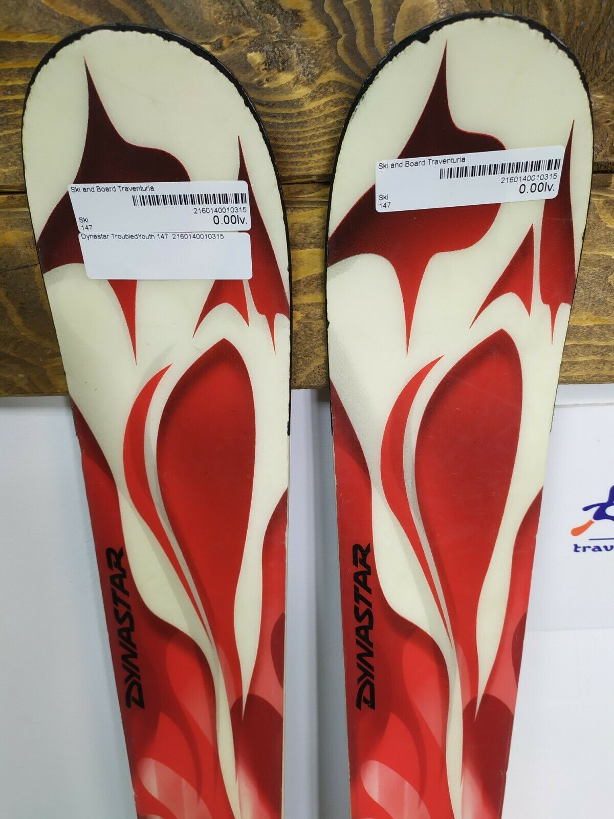 Dynastar Troubled Youth 147 cm Ski + Look 11 Bindings Snow Fun Sport Winter