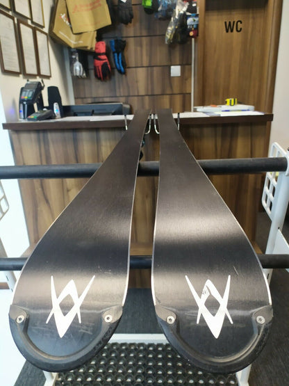 Ski Volkl Unlimited AC7.4 177 + fixations Rossignol 9.5 Hiver Plaisir Extérieur CBS