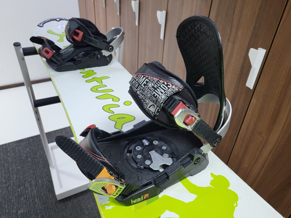 Traventuria 150 cm Snowboard + HEAD Rental M Bindings Snow Adventure  Winter Fun
