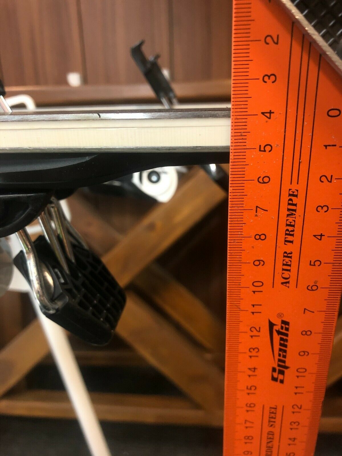Ski Rossignol Hero FIS GS Pro 144 cm + fixations Look Xpress 7 NEUVES hiver