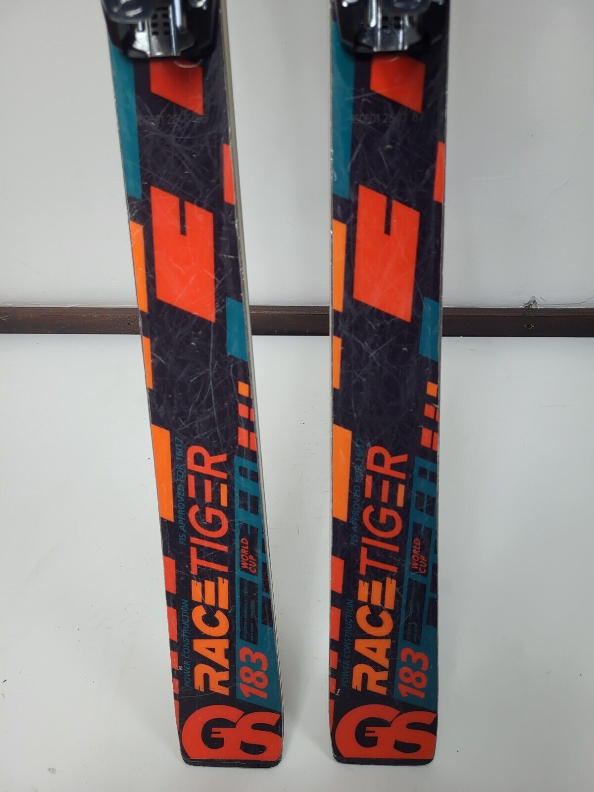 Sci Völkl Racetiger WC GS 183 cm + NUOVISSIMI attacchi Tyrolia SX 10 BSL UVO