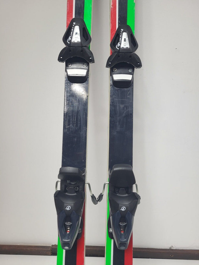 Nordica Dobermann GS World Cup 177 cm Ski + Tyrolia 10 Bindings 