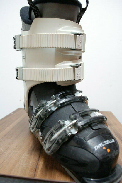 2016 Dalbello Vantage Ski Boots (EU 38; UK 6; Mondo 250)