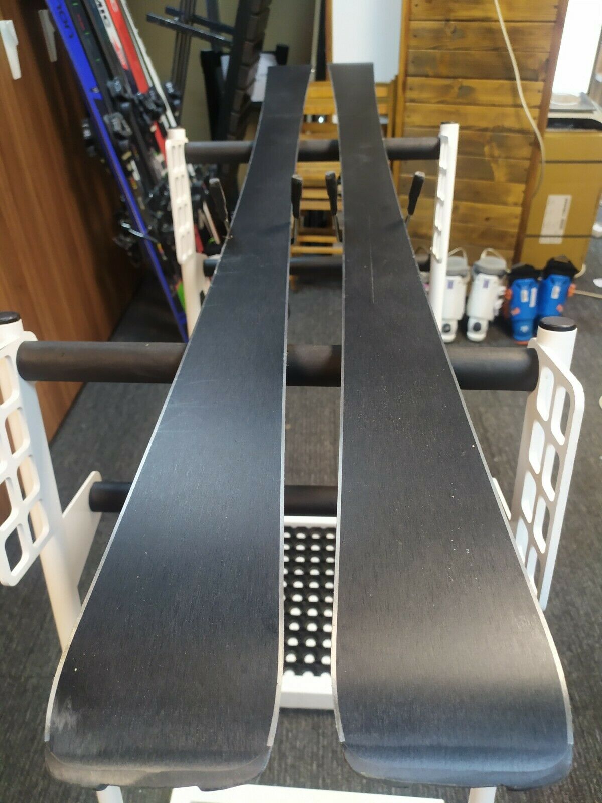 Sci Nordica Axana Fastrack 168 cm + attacchi Tyrolia SP100 Sport invernali
