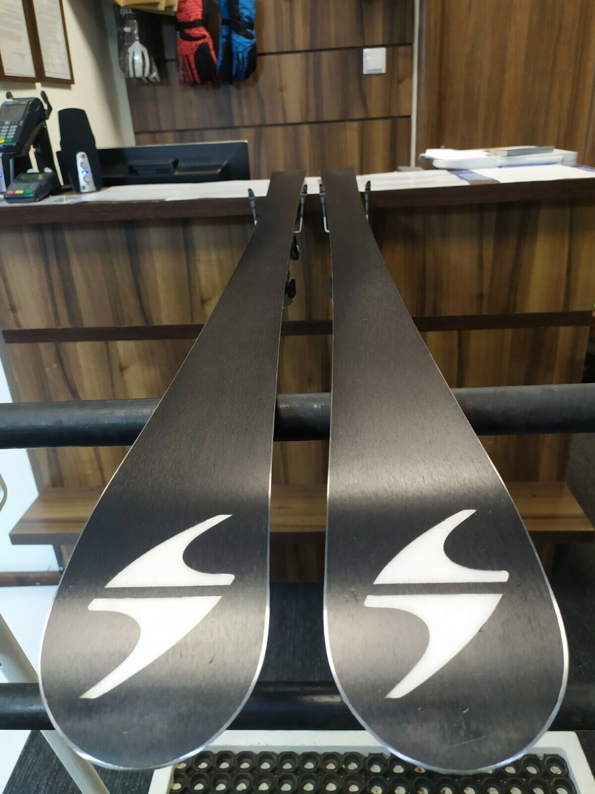Blizzard Race GS World Cup 142 cm Sci + Attacchi Marker 7 Divertimento invernale Sport Neve