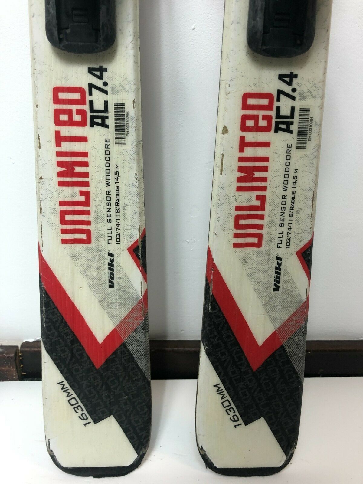 Sci Volkl Unlimited AC 7.4 163 cm + attacchi Look 7 Fun Snow Sport invernali Pista