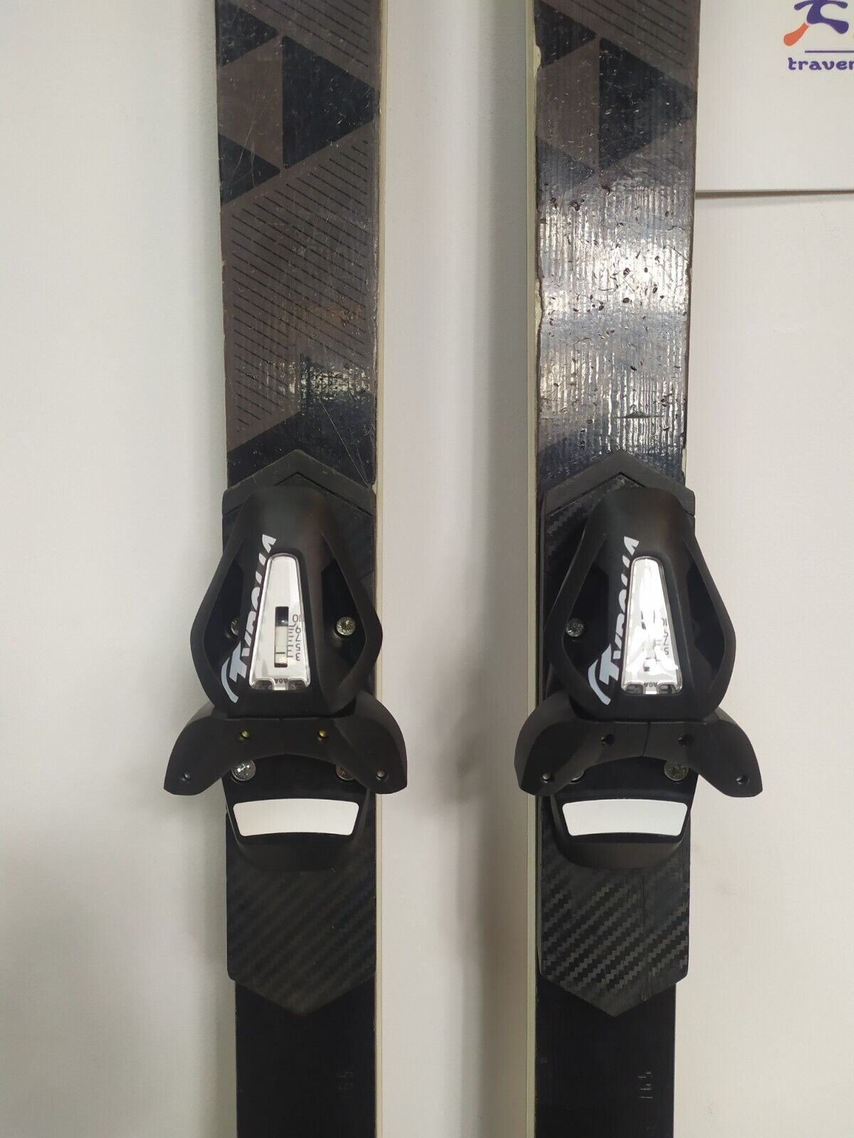 Ski Fischer RC4 GS 183 cm + fixations Tyrolia 10 neuves BSL Sports d’hiver Plaisir