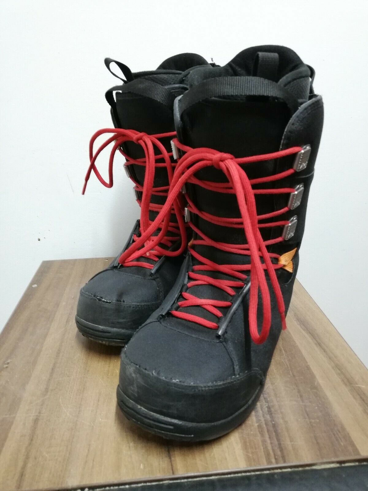 Scarponi da snowboard a noleggio Elan (taglia US 8; EU 40; Mondo 26) Sport invernali Neve
