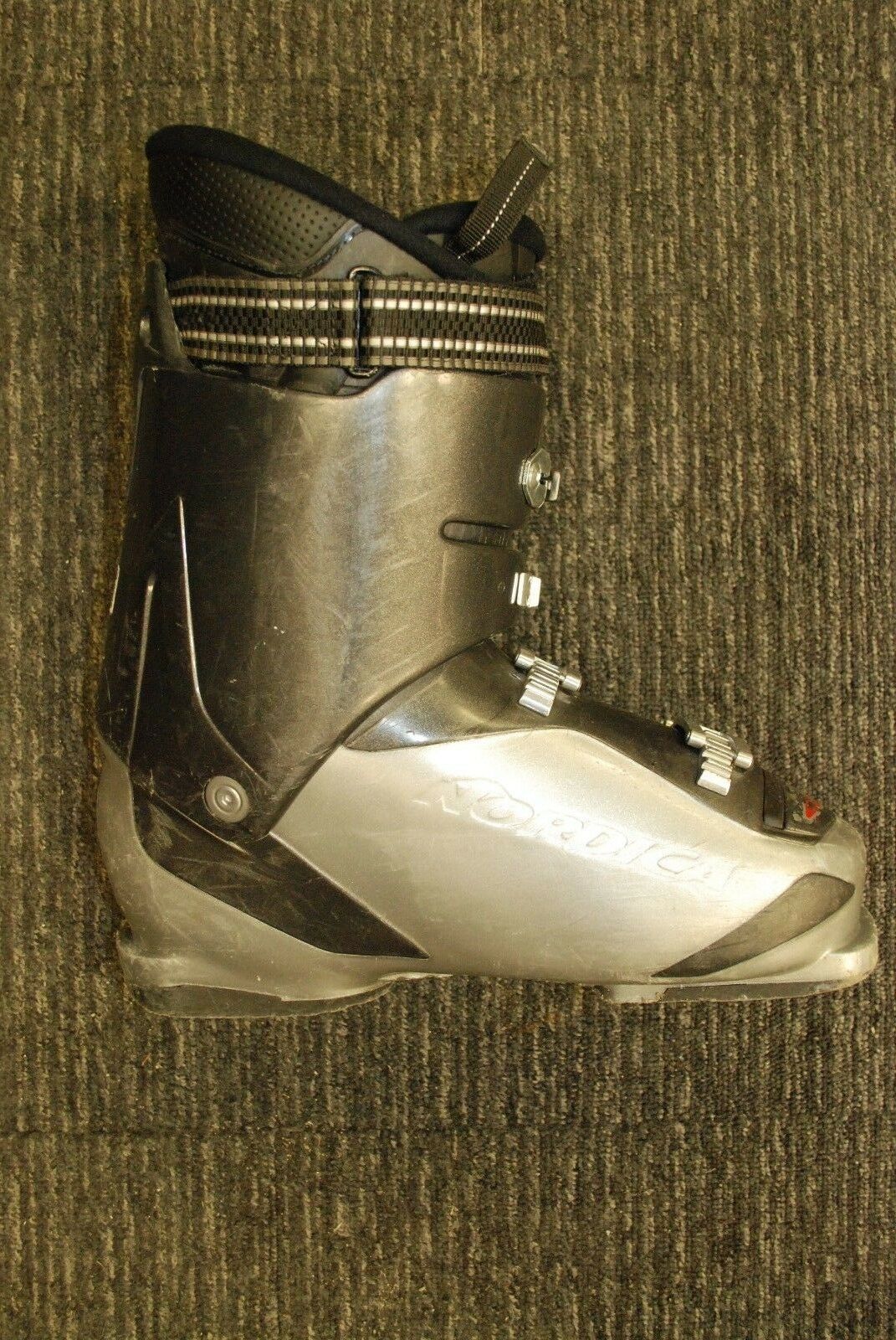 Nordica Cruise NFS Skischuhe (EU 43 1/2; UK 9 1/4) Mondo 280 Wintersport-Spaß