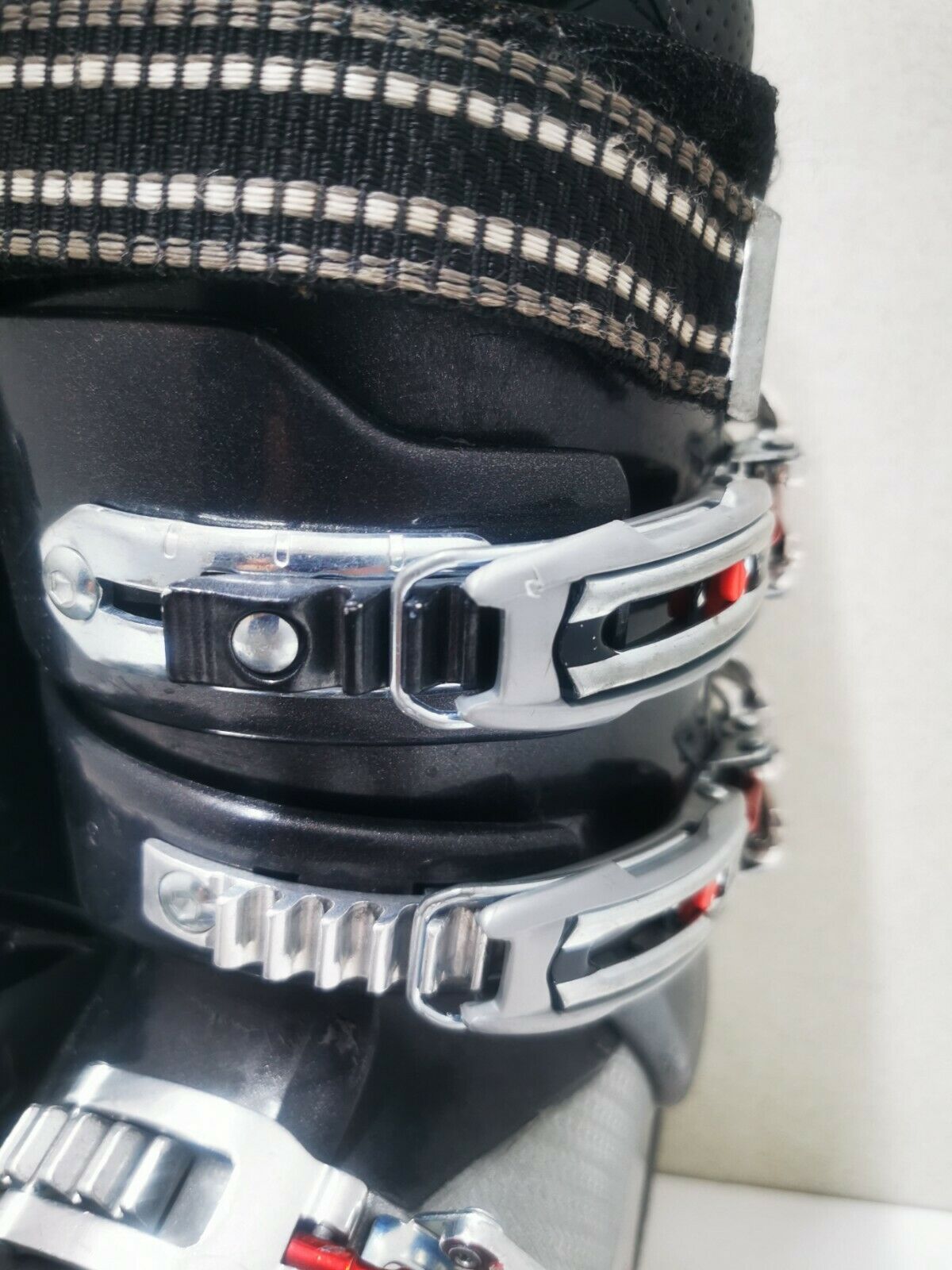 Nordica Cruise NFS Ski Boots (EU 43 1/2; UK 9 1/4; Mondo 280) Winter Sport Ski