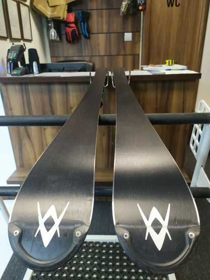 Ski Völkl Unlimited AC 7.4 170 cm + fixations Rossignol 9.5 Hiver Extérieur CBS